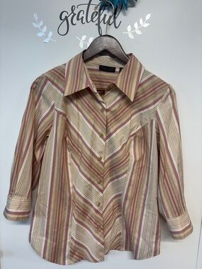 Apostrophe Stretch Striped Button-Up in Beige, Pink and gold